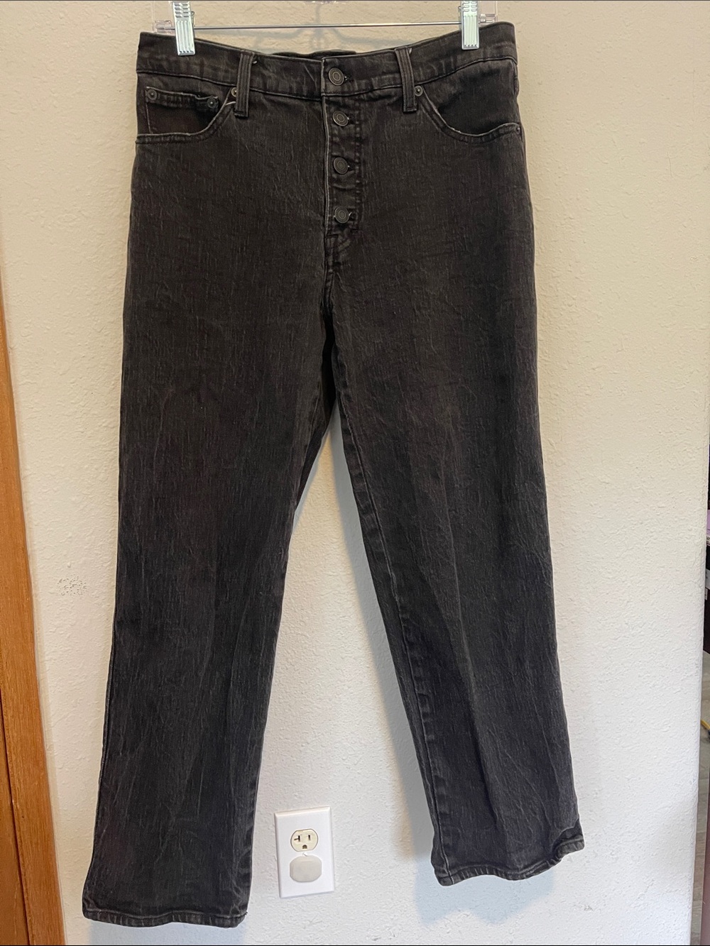 Lucky Brand Women’s Straight Leg Black/Dark Gray Button-Fly Jeans